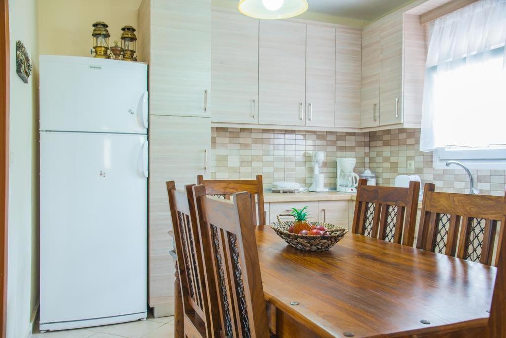 Diogenis Villa วูร์วูรู ภายนอก รูปภาพ